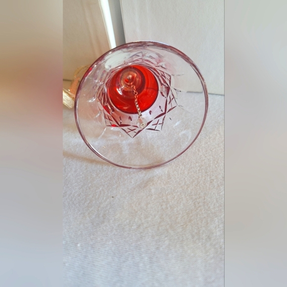 VINTAGE HAND CUT 24% PBO LEAD CRYSTAL CHRISTMAS BELL ORNAMENT ~ CZECH REPUBLIC - Picture 4 of 7